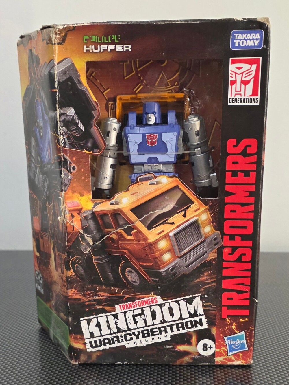 Transformers War For Cybertron Kingdom WFC-K16 Huffer